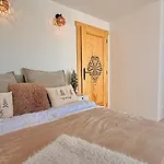 Strugowka Spa & Jacuzzi Mountain House Zakopane Вилла Закопане