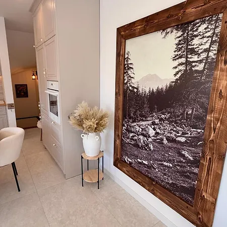 Вилла Strugowka Mountain House & Jacuzzi Zakopane