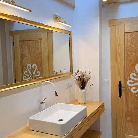 Strugowka Mountain House & Jacuzzi Zakopane